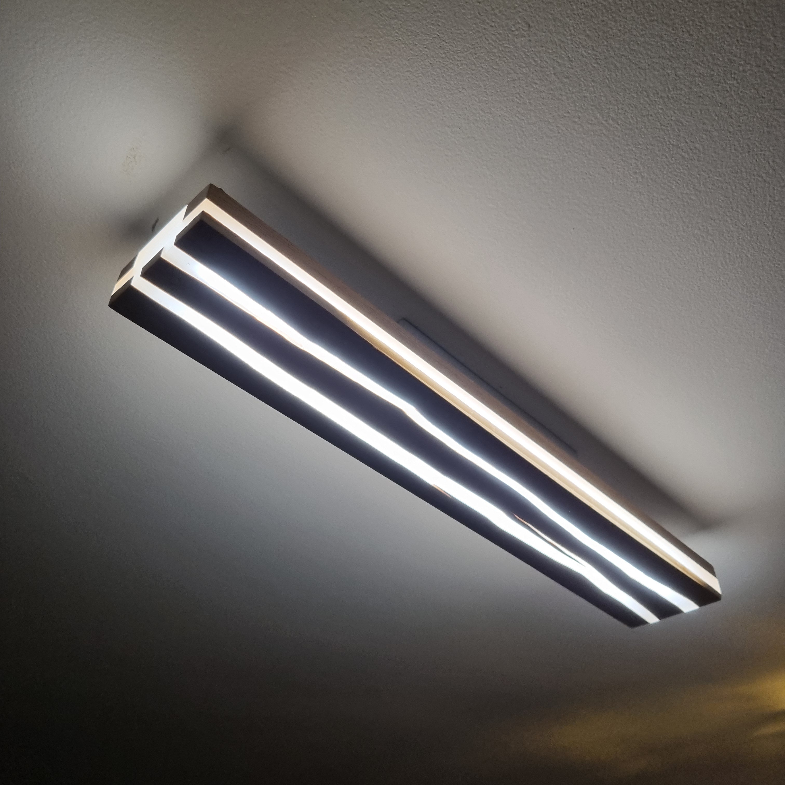 LED-Balken Vollholz 50 cm