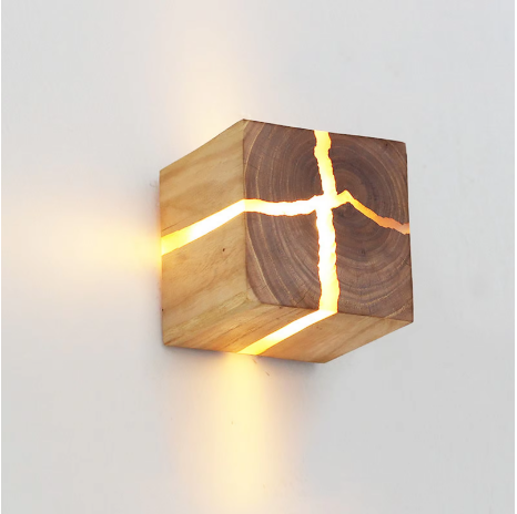 LED-Würfel Vollholz