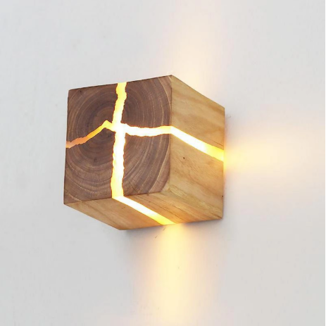LED-Würfel Vollholz
